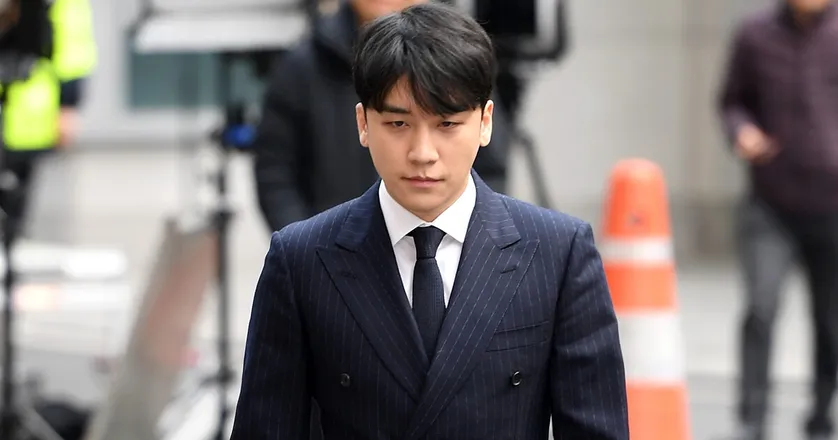 Seungri-FI-1