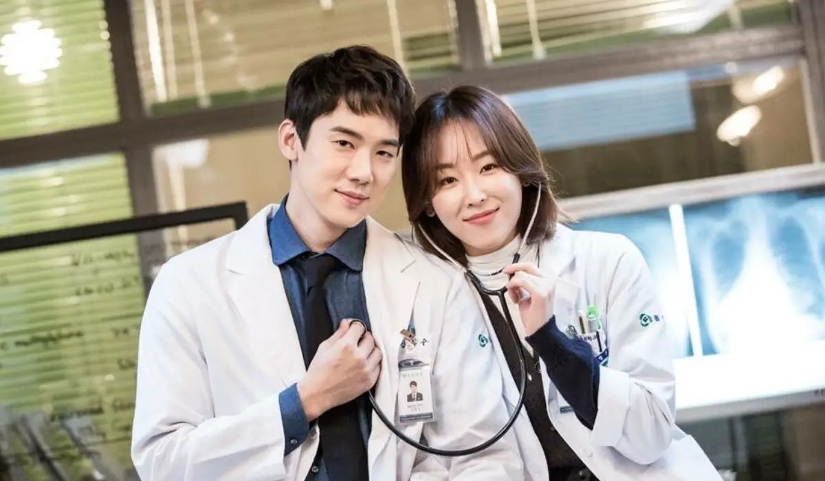 Seo-Hyun-Jin-and-Yoo-Yeon-Seok